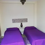 Antilla Hostel *