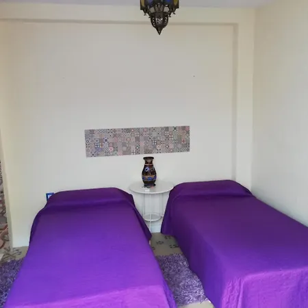 Antilla Hostel *