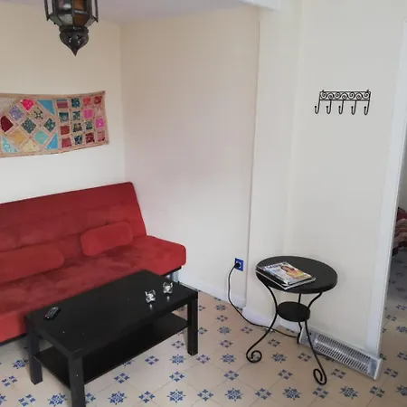 Antilla Hostel *
