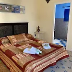 Antilla بيت شباب لا انتيلا